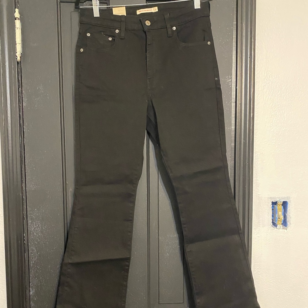 women’s levi’s black flare jeans 31x30
